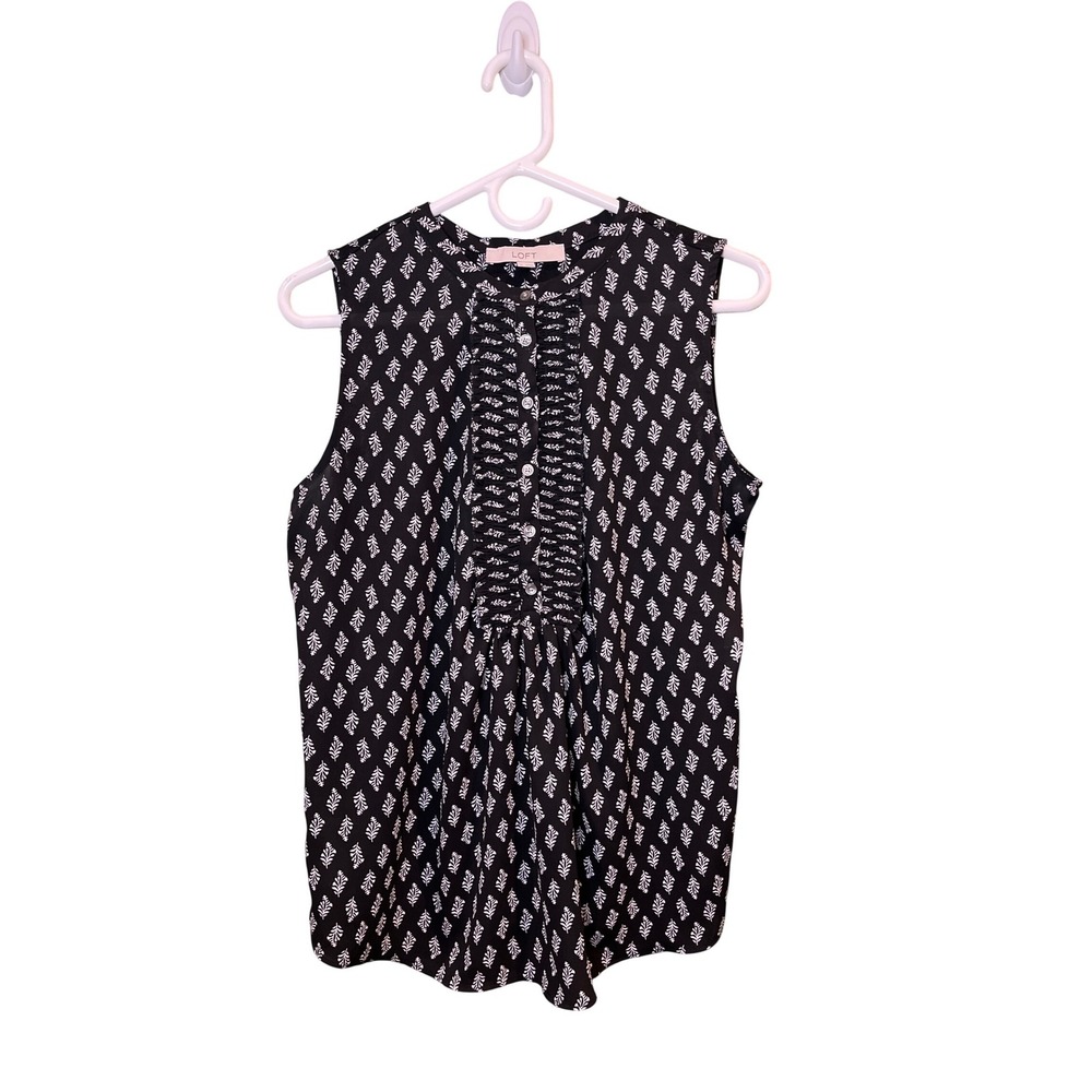 Loft Women's M Black White Leaf Print Smocked Ruffle Sleeveless Shell Top Size M